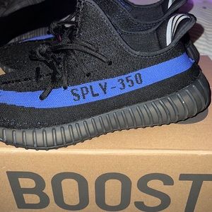 yeezy 350 dazzling blue
